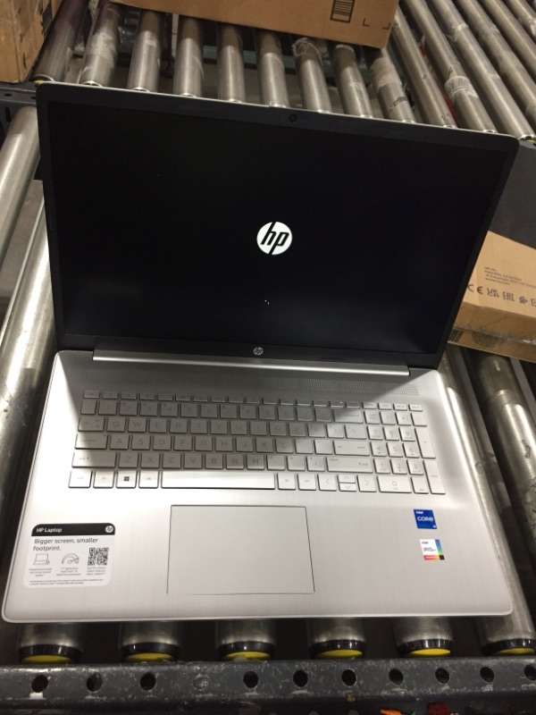 Photo 2 of HP 17-cn0023dx Silver Laptop, i5-1135G7, 8GB, 256GB PCIe SSD, 17.3" IPS Full HD (1920x1080), Intel Iris Xe, Windows 11 Home S-Mode