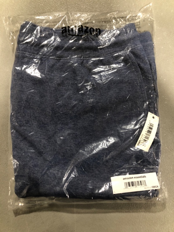 Photo 2 of [Size L] Amazon Essentials Men's Tech Fleece 9" Active Short Large Blue Heather