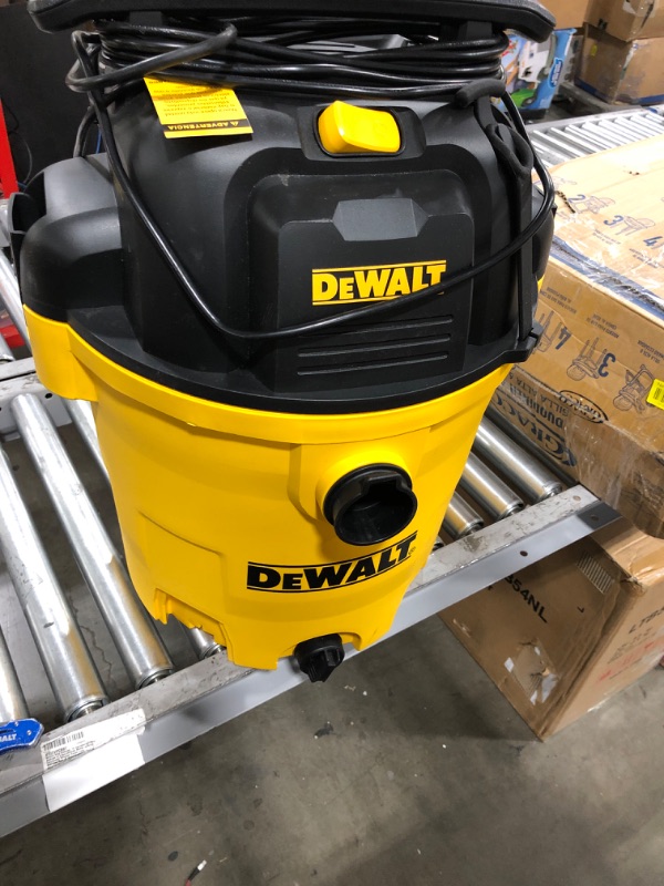 Photo 2 of DEWALT 9-Gallons 5-HP Corded Wet/Dry Shop Vacuum with Accessories Included