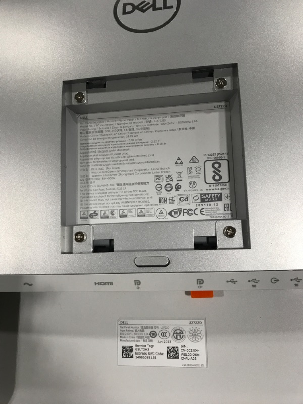 Photo 5 of Dell UltraSharp U2722D 27" LCD Monitor
