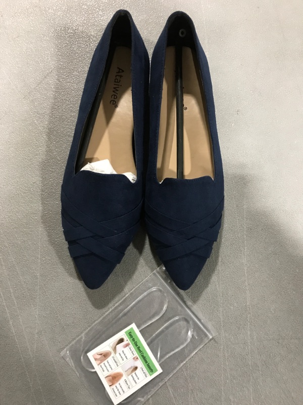 Photo 2 of [Size 6] Ataiwee Women's Flat Shoes - Pointed Toe Suede Classic Comfortable Ballet Flats.
