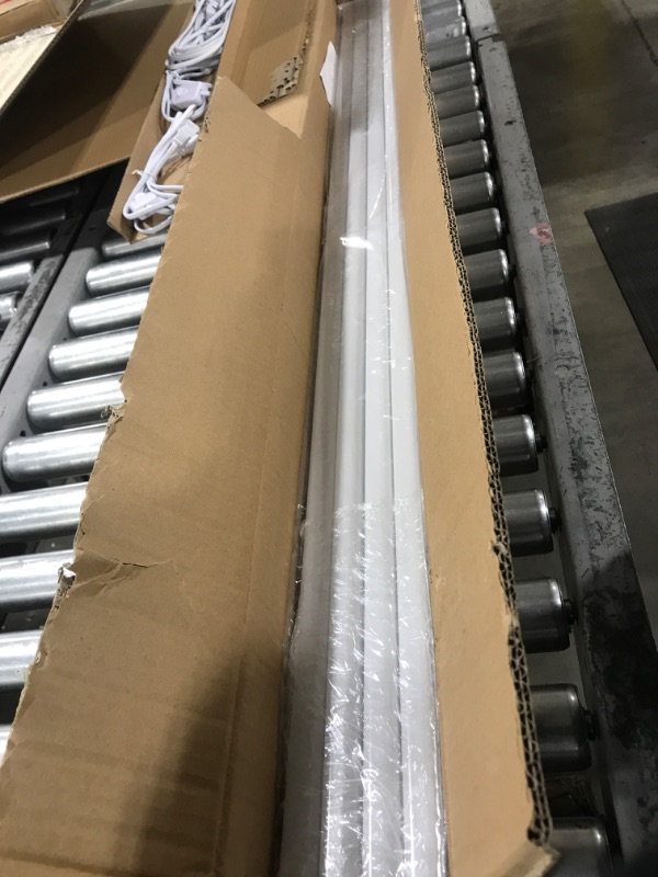Photo 1 of (Pack of 8) Kihung LED Shop Light 4FT, 20W 2200lm 6500K (Super Bright White), T5 Integrated Fixture with Linkable Shop Light, Corded Electric with Built-in ON/Off Switch