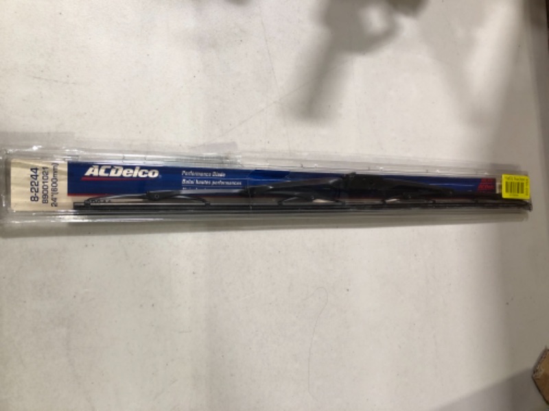 Photo 2 of ACDelco Gold 8-2244 Performance Wiper Blade, 24 in (Pack of 1)