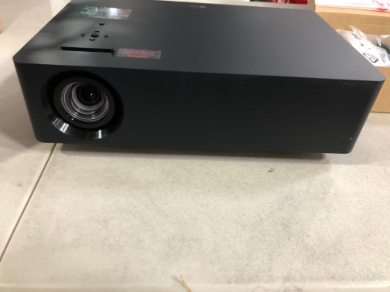 Photo 4 of LG CineBeam UHD 4K Projector HU70LAB -