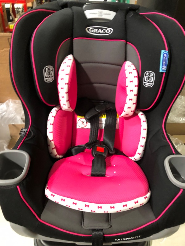 Photo 2 of Graco - Extend2Fit Convertible Car Seat, Kenzie