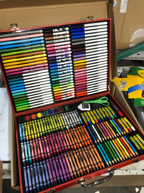 Photo 2 of Crayola Masterworks Art Case (200+ Pcs), Art Set For Kids