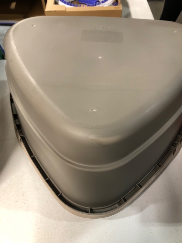Photo 1 of Amazon Basics No-Mess Hooded Cat Litter Box (Various Sizes) Triangle