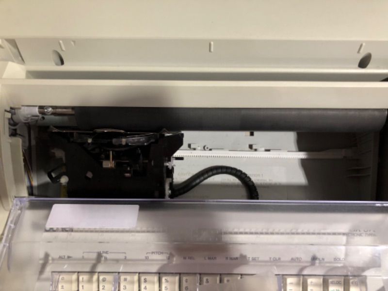 Photo 4 of **MISSING PAPER HOLDER**
Brother GX-6750 Daisy Wheel Electric Typewriter