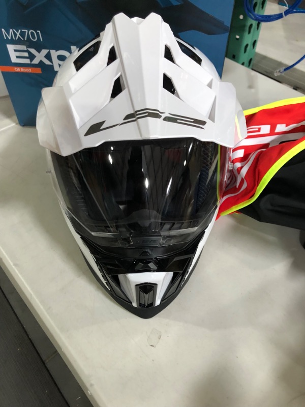 Photo 2 of LS2 Helmets Explorer XT Adventure (Solid White - Large) Large Solid White