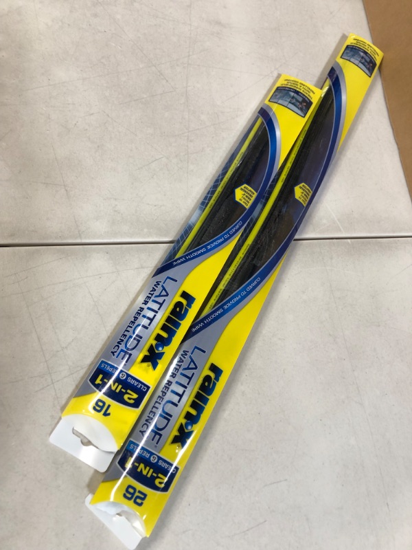 Photo 2 of Rain-X 810163 Latitude 2-In-1 Water Repellent Wiper Blades, 26" and 16" 