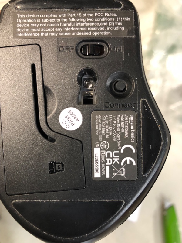 Photo 1 of Amazon Basics Ergonomic Wireless PC Mouse - DPI adjustable - Black Black Mouse