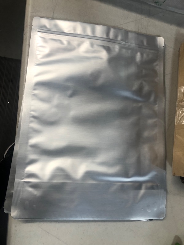 Photo 3 of 4 Gallon Mylar Bags for Food Storage With Oxygen Absorbers 1500cc, Freeze Dryer Include Gallon And 1 Gallon Heat Sealable Bags for Long Term Food Storage 