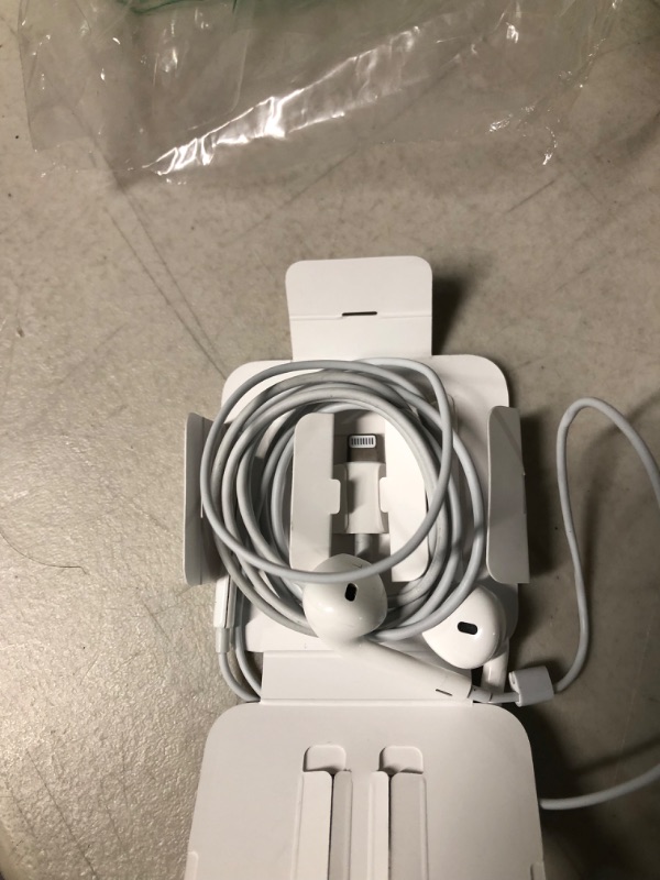 Photo 2 of Apple EarPods Headphones with Lightning Connector