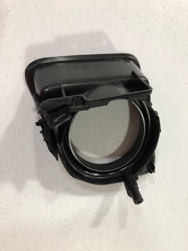 Photo 1 of For Toyota Tundra 2014-2021 Fog Light Bezel Passenger Side | Front | Made of Plastic | Replacement For TO1039175 | 521270C070, 615343558653