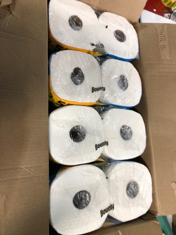 Photo 2 of Bounty Quick Size Paper Towels, White, 4 Packs Of 2 Family Rolls = 8 Family Rolls