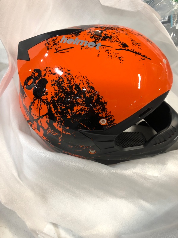 Photo 3 of *** ACCESSORIES NOT INCLUDED**** Motorcycle Helmet, Powersports Motorcycle Man Woman Adult ATV MX Helmet, DOT Certification Standard, Four Seasons Medium Orange