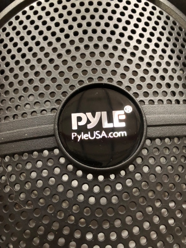 Photo 3 of Pyle Portable Bluetooth PA Speaker System - 600W Rechargeable Outdoor Bluetooth Speaker 