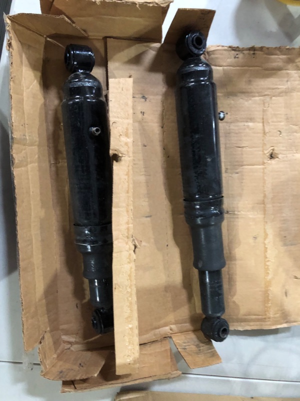 Photo 2 of **SEE NOTES** Monroe Shocks & Struts Max-Air MA834 Air Shock Absorber, Pack of 2