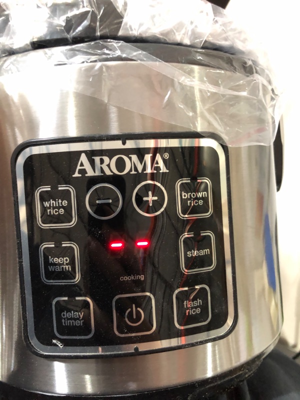 Photo 3 of **SEE NOTES** Aroma Housewares ARC-914SBD Digital Coo Rice Cooker-Touch 4-Cup (Uncooked) / 8-Cup (Cooked)