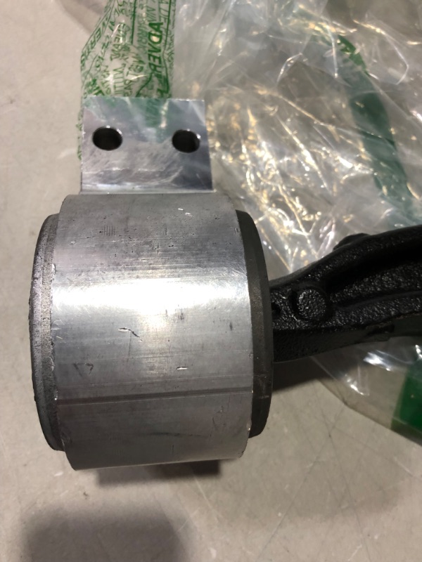 Photo 4 of [USED] Metrix Premium Front Left Lower Control Arm and Ball Joint Assembly 