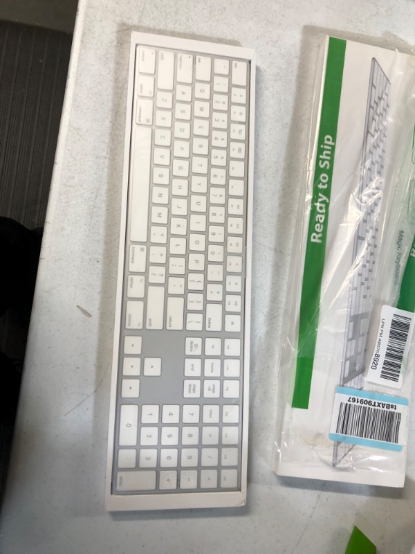 Photo 3 of Apple Magic Keyboard with Numeric Keypad (Wireless, Rechargable)