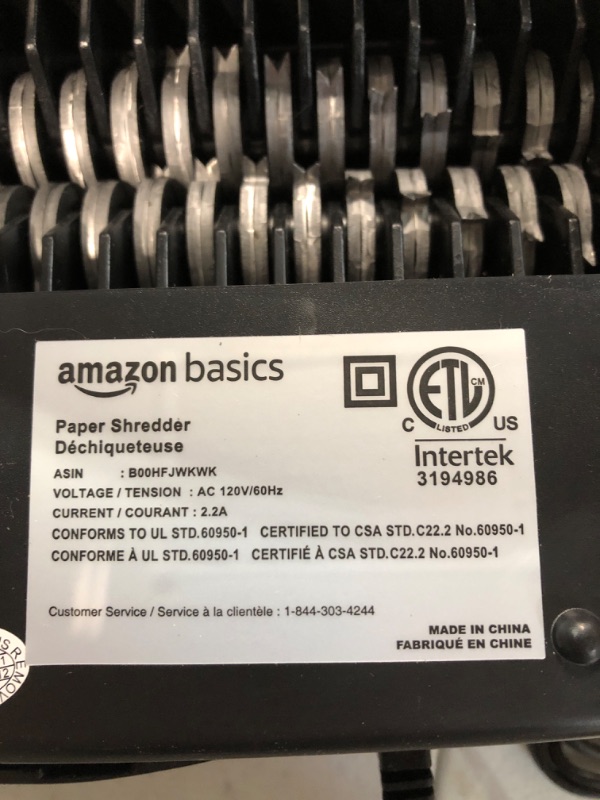 Photo 3 of ** FOR PARTS** Amazon Basics 6-Sheet Cross-Cut Paper and Credit Card Home Office Shredder
