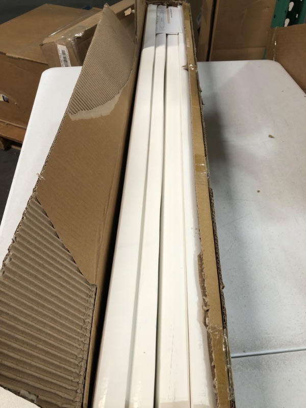 Photo 1 of 4FT LED Tube Light Bulb (12 Pack)