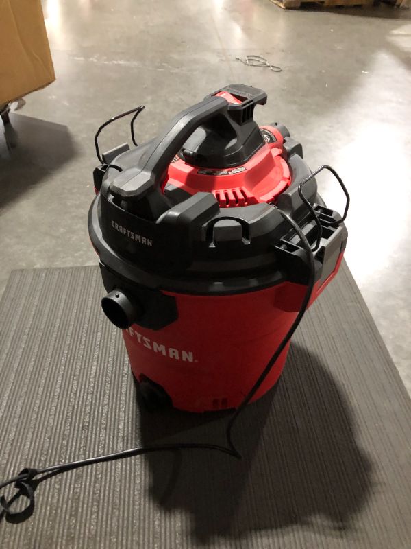 Photo 2 of ***HEAVILY USED AND DIRTY***
CRAFTSMAN Detachable Blower 12-Gallons 6-HP Corded Wet/Dry Shop Vacuum