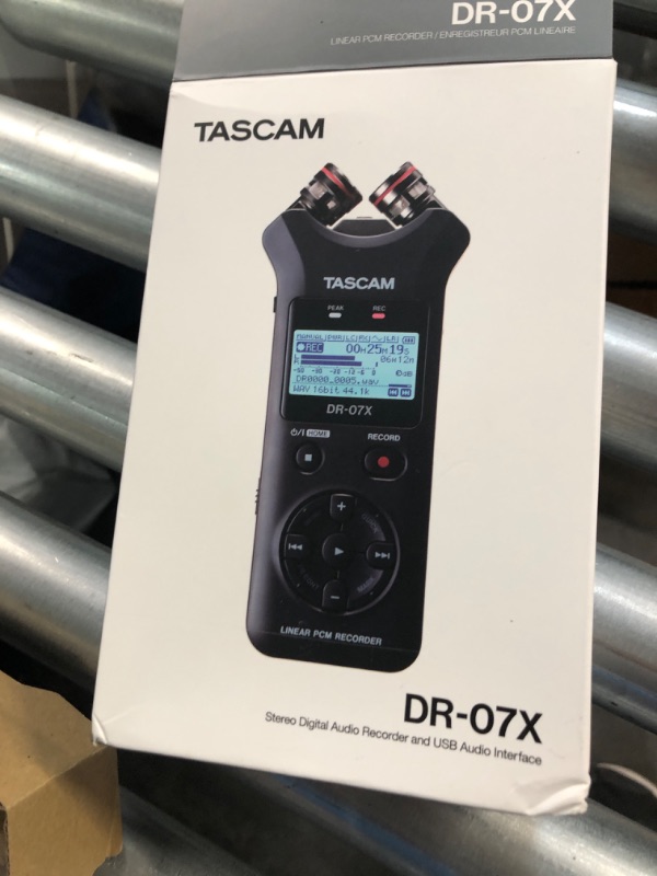 Photo 6 of * does not work very well * sold for parts * repair *
Tascam DR-07X Stereo Handheld Digital Audio Portable Recorder and USB Audio Interface, 