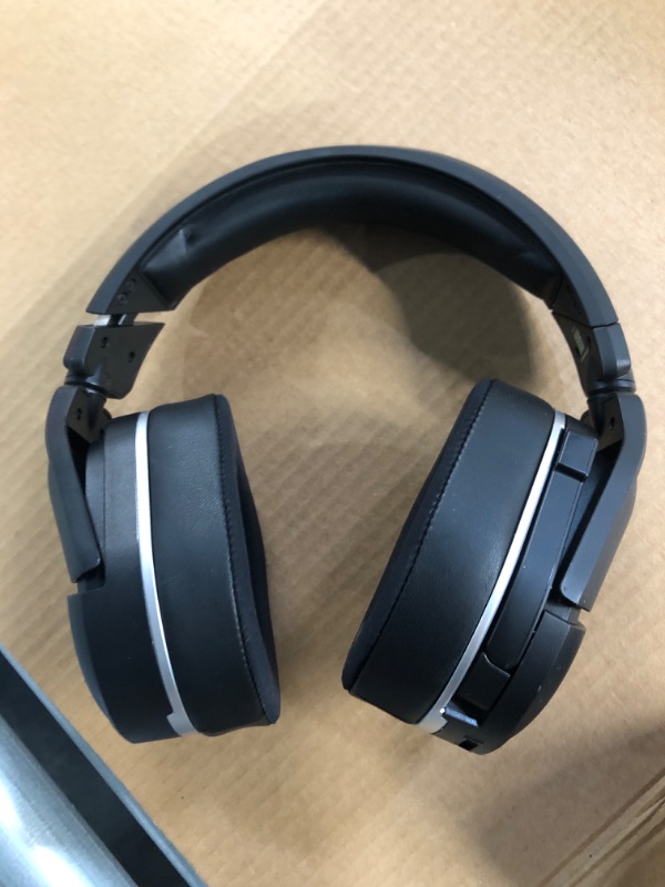 Photo 3 of *UNTESTED* Turtle Beach Stealth 700 Gen 2 Wireless Gaming Headset for PS5, PS4, PS4 Pro, PlayStation & Nintendo Switch Featuring Bluetooth, 50mm Speakers, 3D Audio Compatibility, and 20-Hour Battery - Black PlayStation Stealth 700 PS