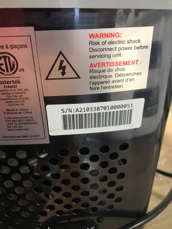 Photo 4 of * item used * powers on * unable to test further *
26-Lb. Compact Ice Maker