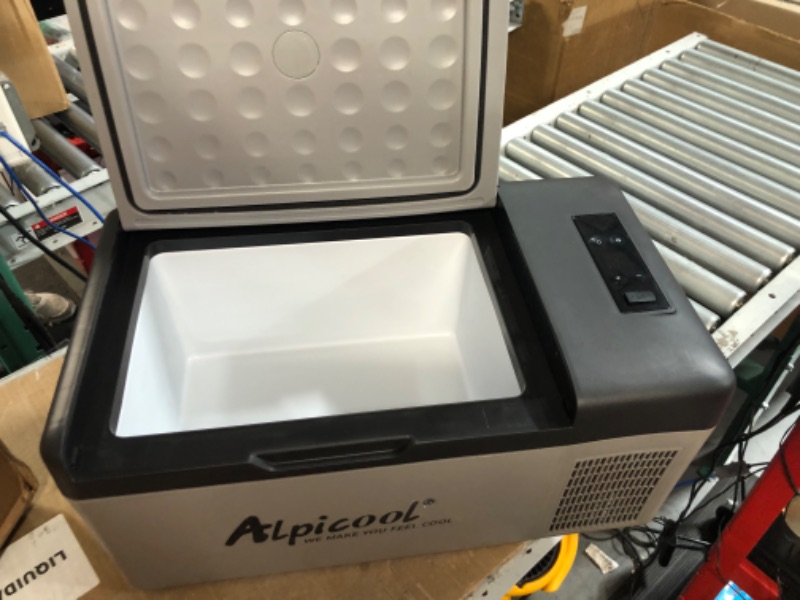 Photo 3 of * item does not work * sold for parts or repair *
Alpicool C20 Portable Car Freezer,12 Volt Refrigerator, 21 Quart (20 Liter) Fast Cooling 12V Car Fridge 