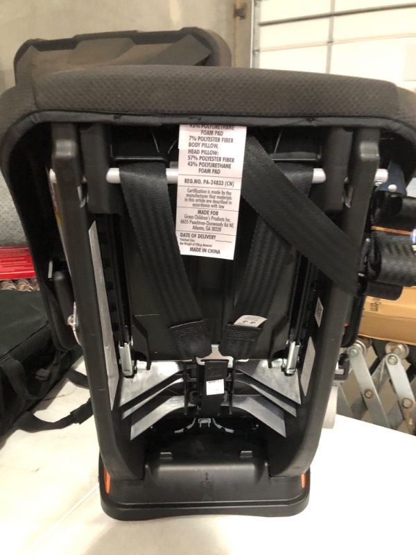 Photo 5 of *MISSING CUP HOLDERS*
Graco Extend2Fit Convertible Car Seat, Gotham