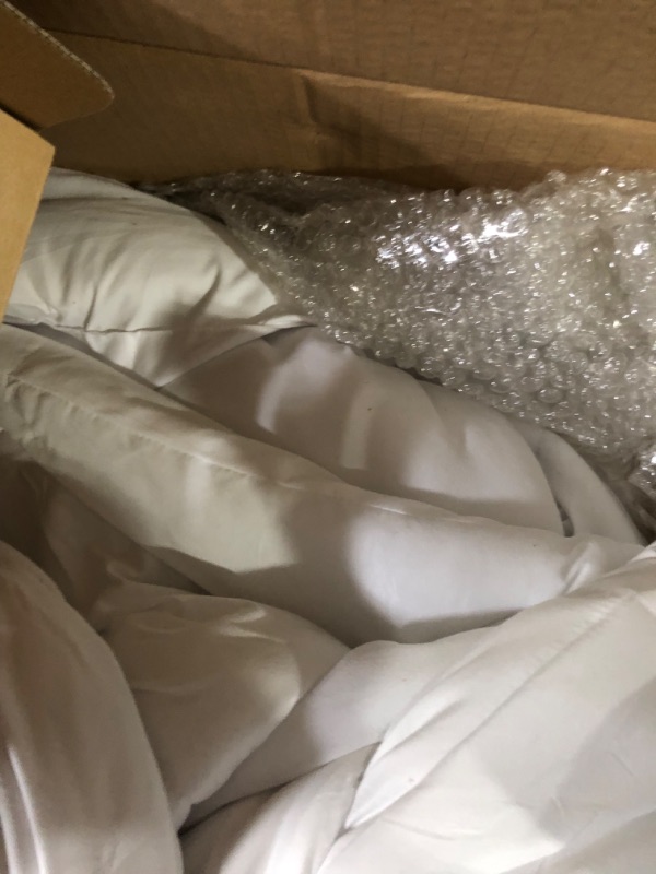 Photo 1 of Bedsure King Comforter Duvet Insert - Down Alternative White Comforter King Size