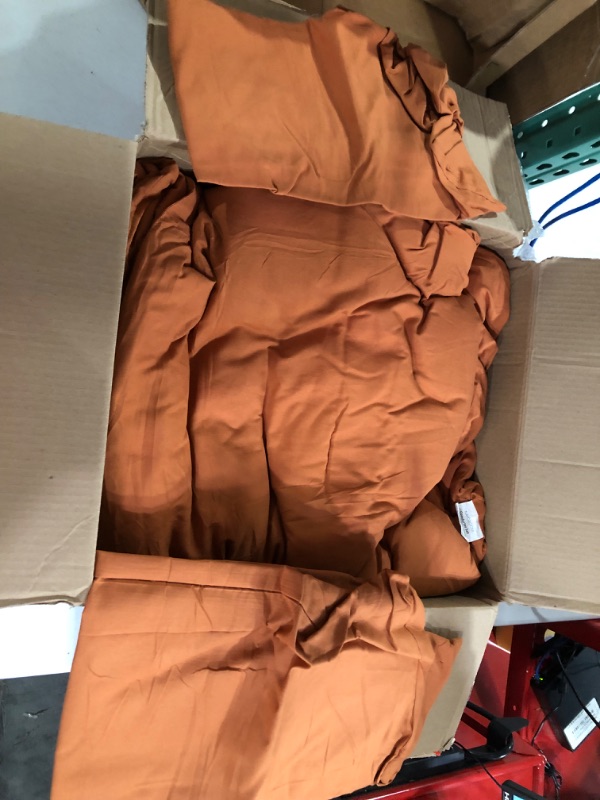 Photo 2 of -USED-Nayoroom Burnt Orange Comforter Set Queen Size Bedding Sets 3 Pieces Soft Microfiber Comforters (1 Comforter, 2 Pillowcases) QUEEN