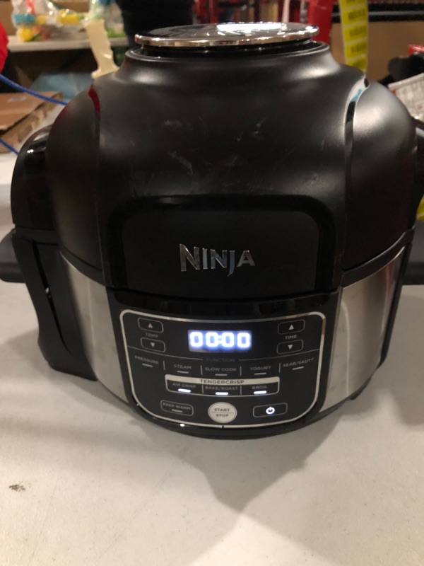 Photo 4 of -USED-Ninja - Foodi® 11-in-1 6.5-qt Pro Pressure Cooker + Air Fryer with Stainless finish, FD302 - Stainless Steel