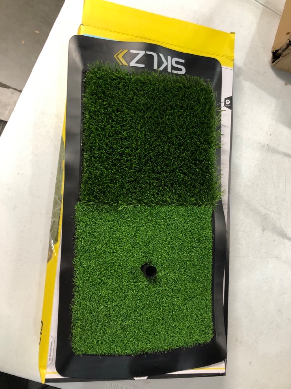 Photo 2 of -USED/MISSING PARTS-SKLZ Launch Pad Golf Hitting Mat Green Launch Pad + Balls 12 Pack