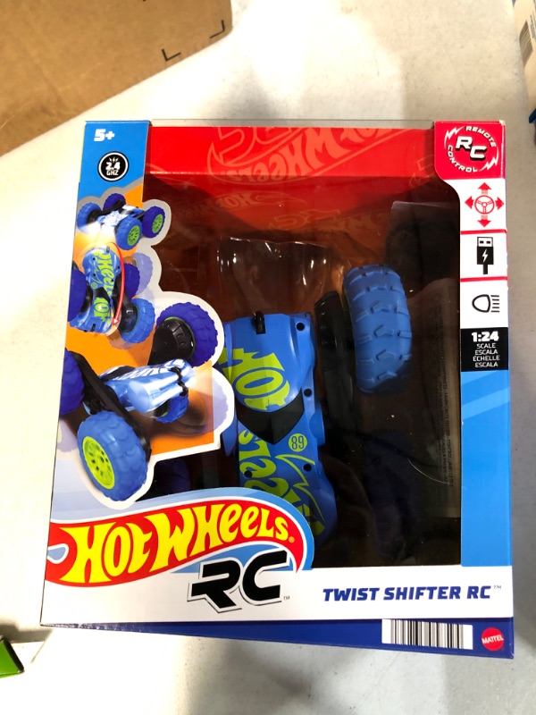 Photo 3 of ***see notes*** Hot Wheels Twist Shifter RC, Remote-Control Vehicle, Performs Stunts, Working Headlights, Rechargeable Remote, Toy for Kids 5 Years Old & Older [Amazon Exclusive]