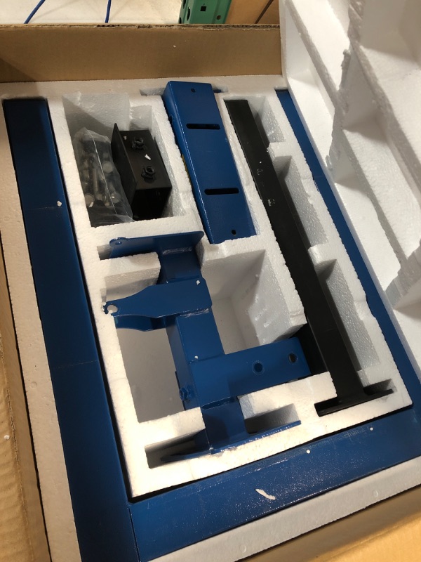 Photo 1 of VEVOR Screen Printer 1 Color 1 Station Silk Screen Printing Kit 55x45cm T-Shirt Screen Printing Machine Screenprint Press (1 Color 1 Station)