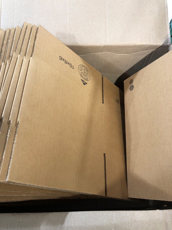 Photo 1 of M-Pak Shipping Corrugated Boxes, 10 x 8 x 6 Kraft Box Packaging Pack of 25 (Medium)