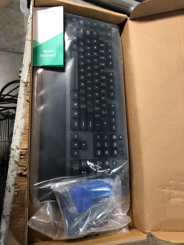 Photo 2 of Amazon Basics Gaming Keyboard