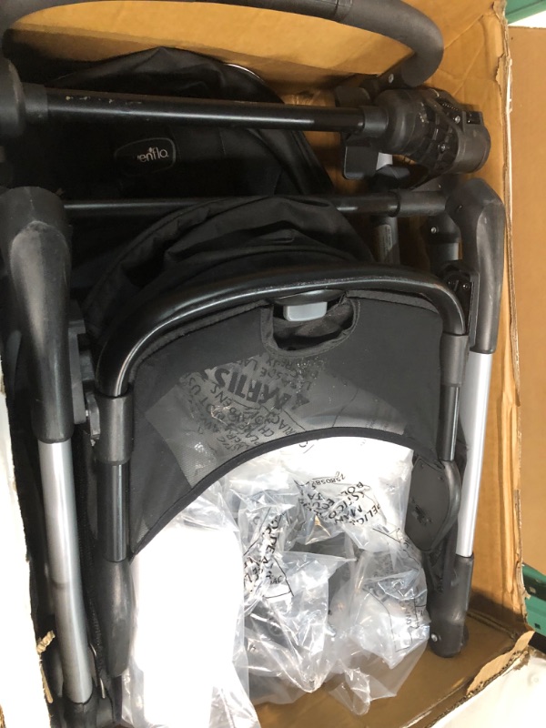 Photo 3 of **DIRTY** Evenflo Pivot Xpand Modular Stroller