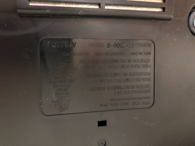 Photo 2 of [USED/MISSING] WESTON BRANDSIndoor Electric Smoker & Programmable Slow Cooker, 6 Quart