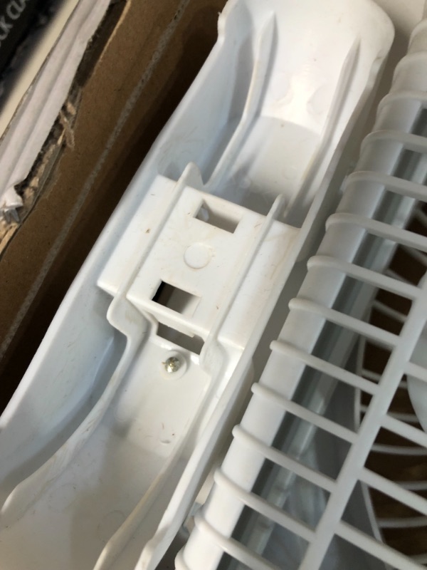 Photo 5 of [USED] Comfort Zone CZ310R Window Sill Fan 