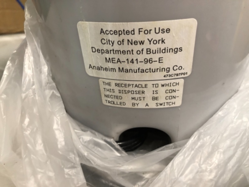 Photo 4 of [USED/DAMAGE] Waste King 1 HP Continuous Feed Garbage Disposal