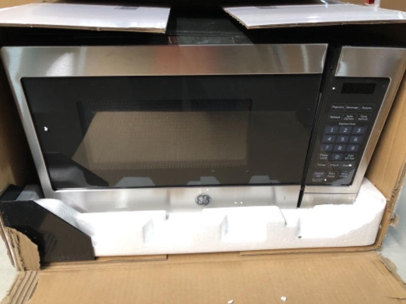 Photo 2 of [USED/DAMAGE] GE Countertop Microwave Oven 