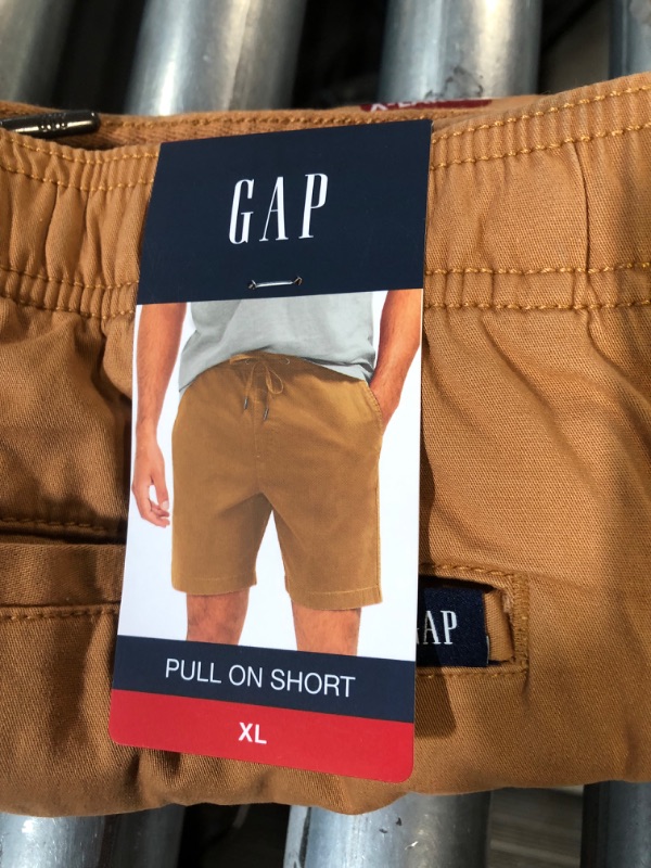 Photo 3 of Gap Men S 7 Inseam Drawstring Pull on Elastic Waistband Short (Brown Sugar XL)