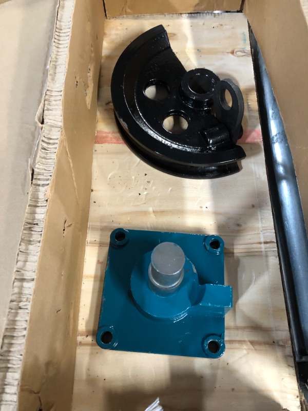 Photo 1 of VEVOR Pipe Tube Bender, 3/8" to 1" Manual Pipe Tube Bender, with 7 Dies, Blue