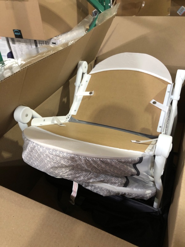 Photo 2 of Dream On Me Bassinet, Gray