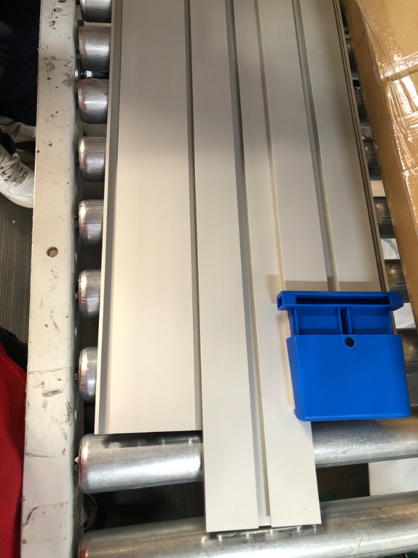 Photo 1 of **SEE NOTES**
Kreg KMA4500-E Straight Edge Guide-4 Ft